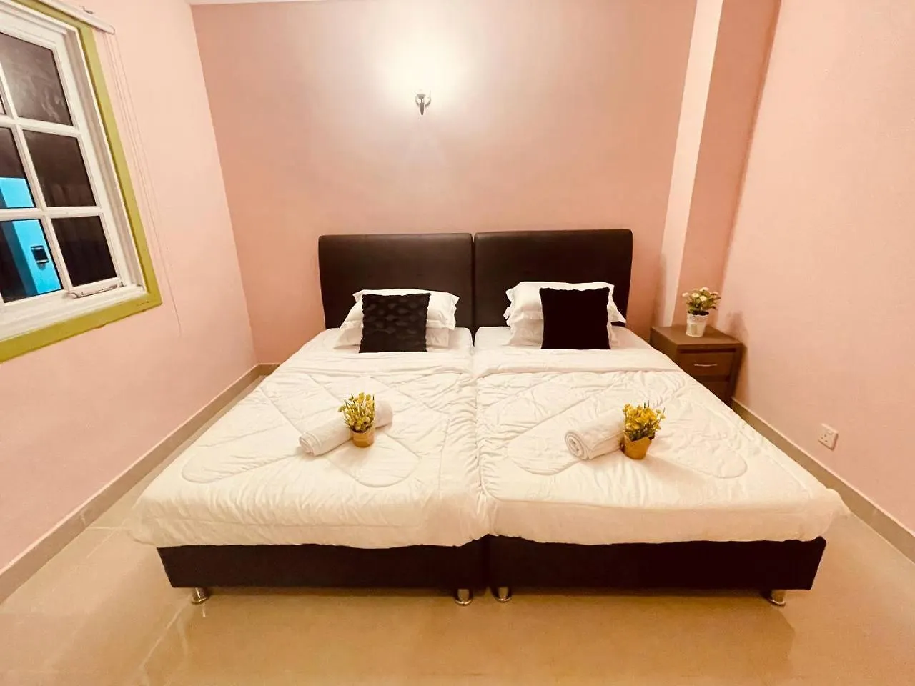 Trendy Family Pool Villa - Ps4 , Bbq , Pool Table , Swimming Pool & 5 Mins To Beach Batu Ferringhi