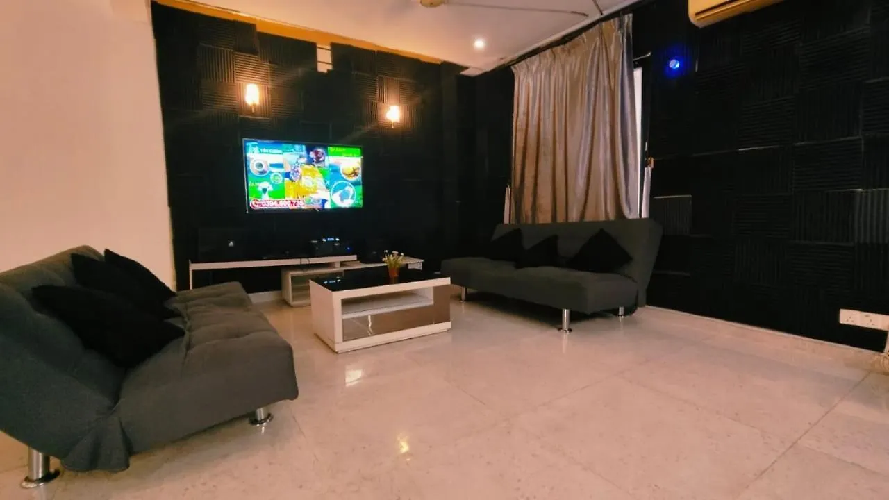 Trendy Family Pool Villa - Ps4 , Bbq , Pool Table , Swimming Pool & 5 Mins To Beach Batu Ferringhi