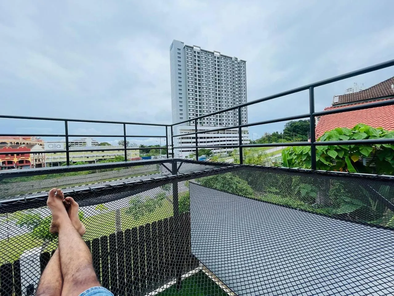 Trendy Family Pool Villa - Ps4 , Bbq , Pool Table , Swimming Pool & 5 Mins To Beach Batu Ferringhi