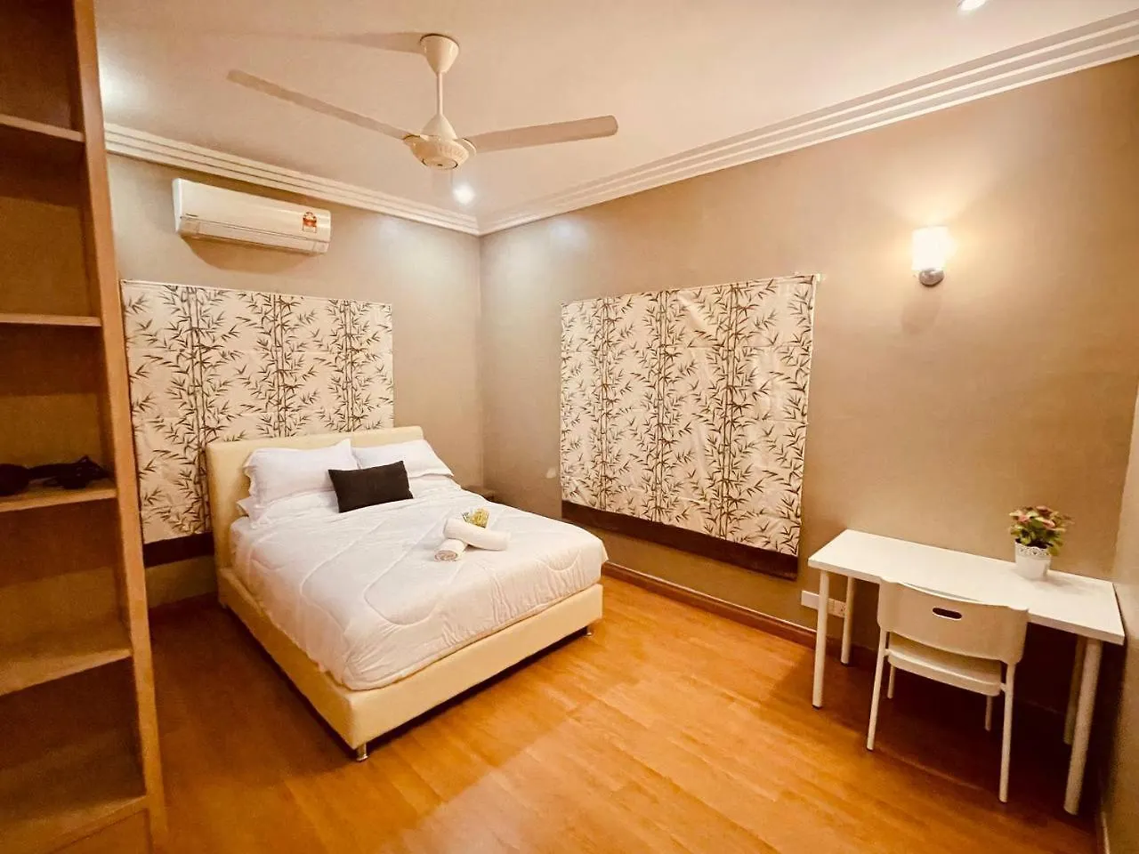 Trendy Family Pool Villa - Ps4 , Bbq , Pool Table , Swimming Pool & 5 Mins To Beach Batu Ferringhi